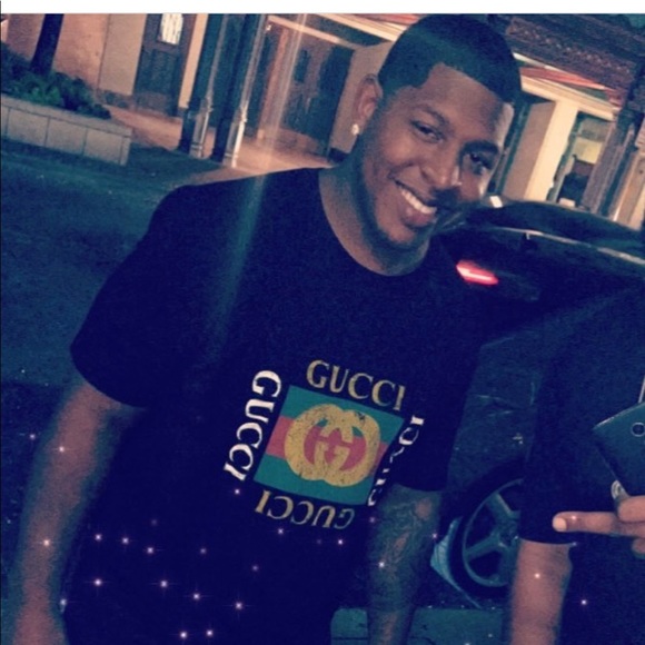 Meet your Posher, Devin - Picture 1 of 1